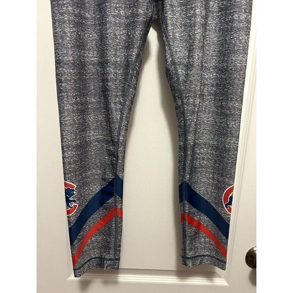 Chicago Cubs Major League Fitness Women’s Leggings L MLB Baseball EUC - Picture 4 of 16